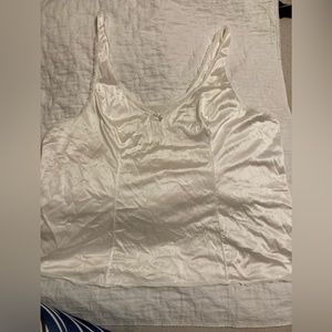 Says X-Large but fits Medium Vassarette top slip vintage hardly ever worn